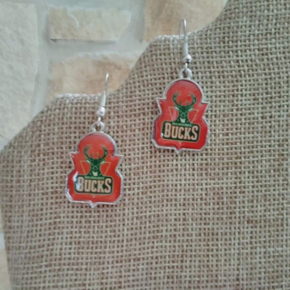 NBA Milwaukee Bucks Earrings - NEW - Picture 4 of 4